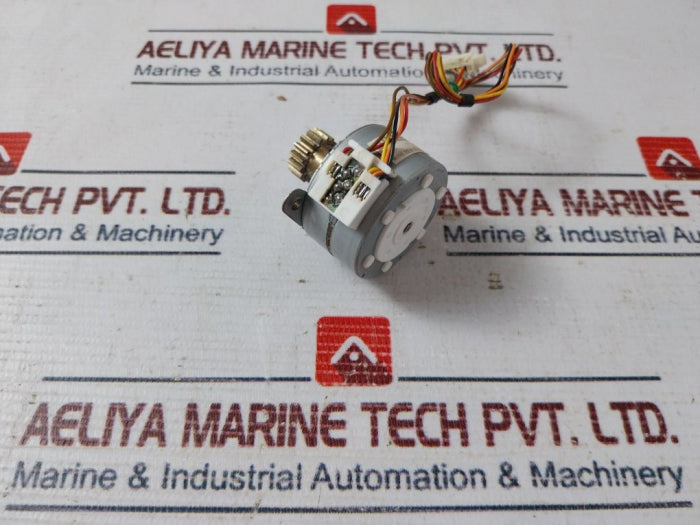 Minebea Electronics/Nmb Pm35L-048-zxw5 Stepper Motor