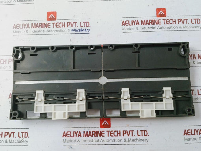 Mitsubishi A1S65B-s1 Rack Extension Base Unit Mec-40V-0 Bd992C176H01