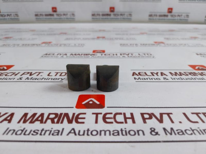 Mitsubishi Df-400 Steering Gear Set W/ 00R-000-01V, 00R-000-01W, 3 Set Pin Stopper