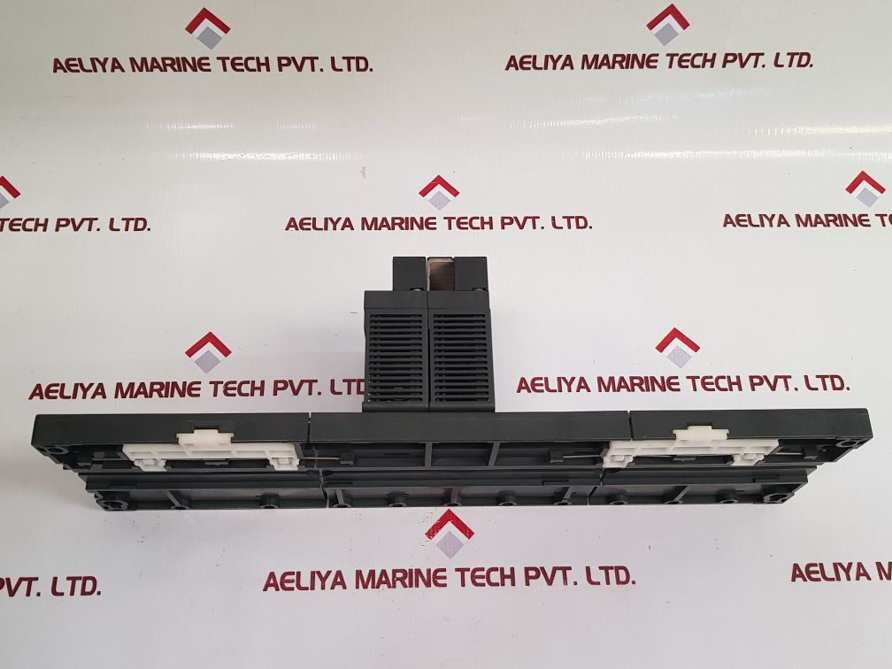 Mitsubishi Electric A1S38B PLC Base Unit With A1SX40 Input Unit Module DC12/24V