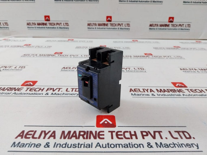 Mitsubishi Electric Nf30-cs No-fuse Breaker 3 Amp Ac 220V