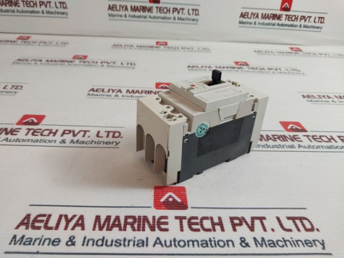Mitsubishi Electric NF63-SVF No-Fuse Breaker 3 Pole 5A CAT A AC200V 50/60Hz