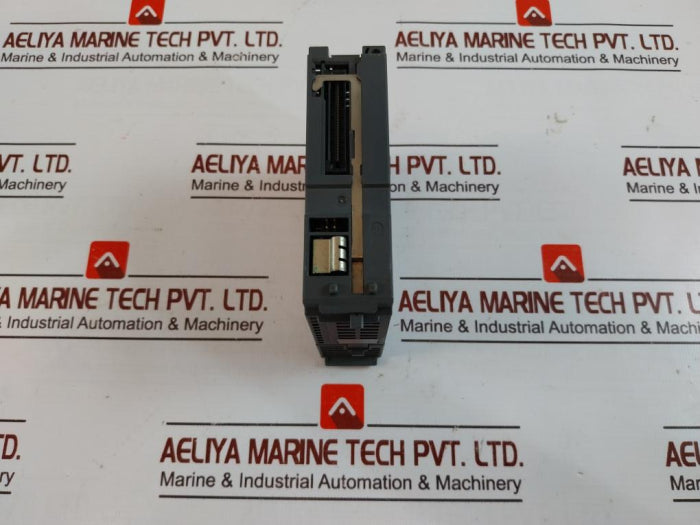 Mitsubishi Electric Q02Hcpu Melsec-q Cpu Unit 28K Step 5Vdc 0.64A