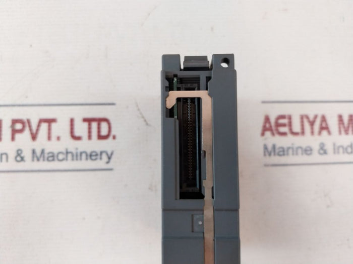 Mitsubishi Electric Qy40P Output Unit 12/24Vdc 0.1A