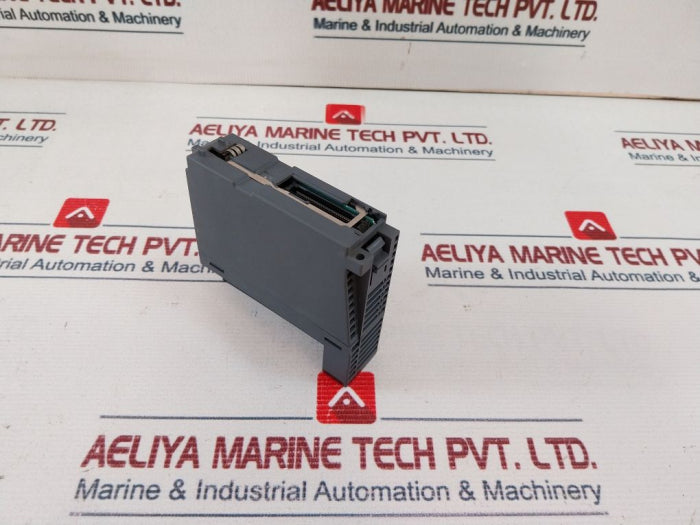 Mitsubishi Electric Qy40P Output Unit 12/24Vdc 0.1A