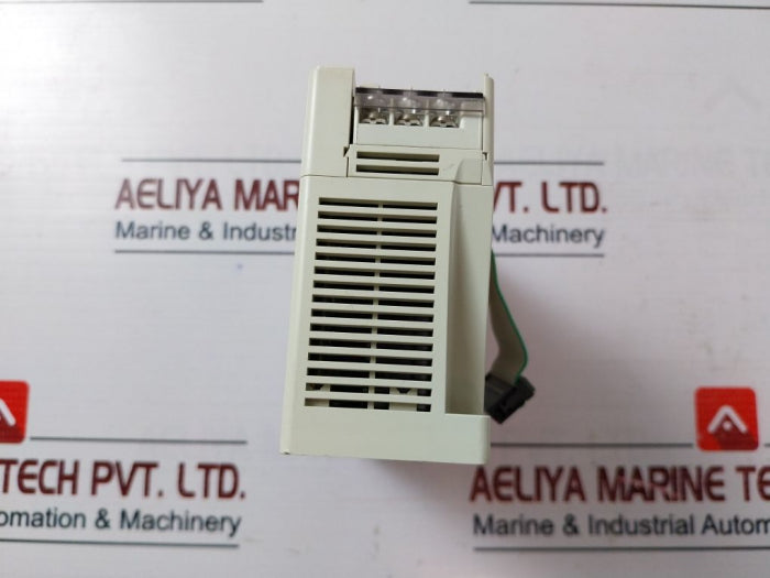 Mitsubishi Fx-8eyr-es Programmable Controller 30vdc/250vac