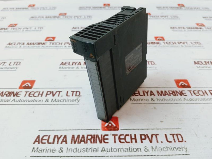 Mitsubishi Melsec-q Qy10 Output Unit 24Vdc 2A