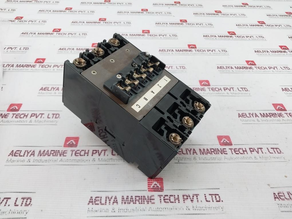 Mitsubishi Nf100-sh No-fuse Breaker 30Amp 3Pole