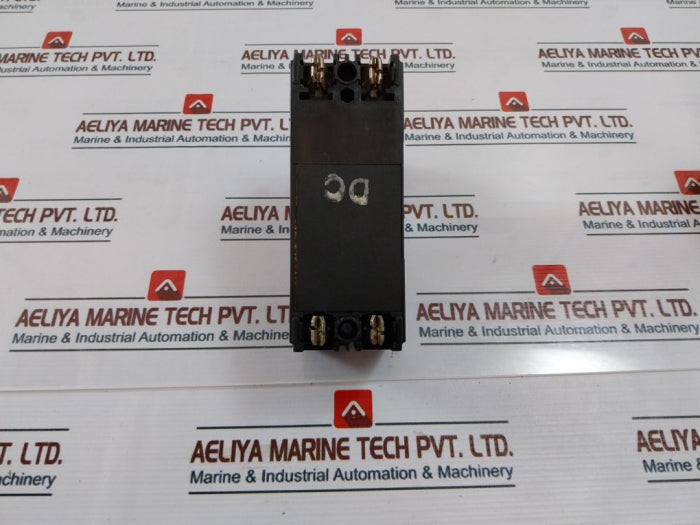 Mitsubishi Nf50-ss 2 Pole No-fuse Breaker 15A Dc 250V