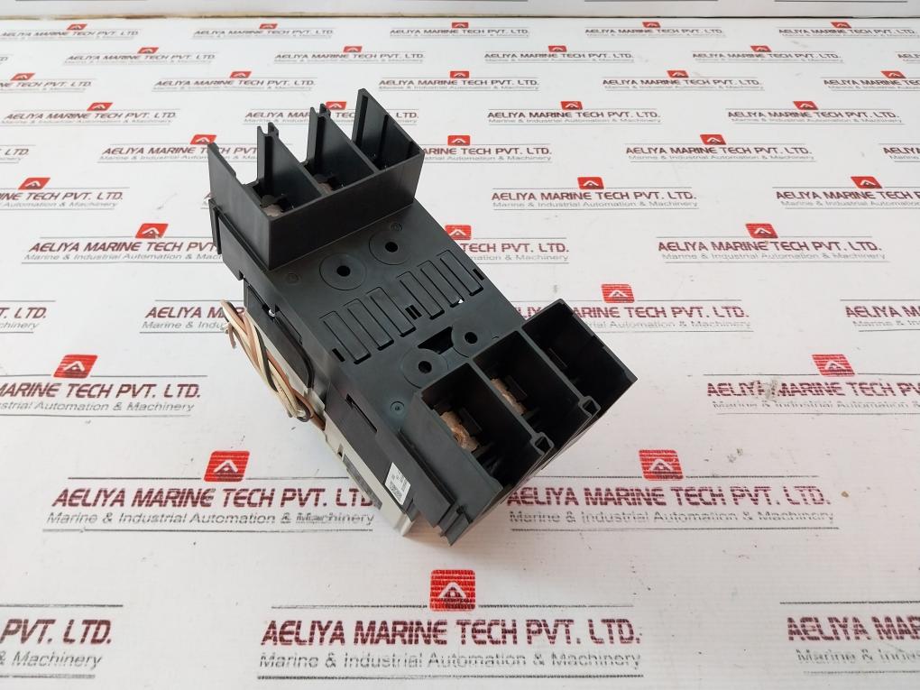 Mitsubishi Nf63-hv No-fuse Breaker 15A 690V Ac 3-pole