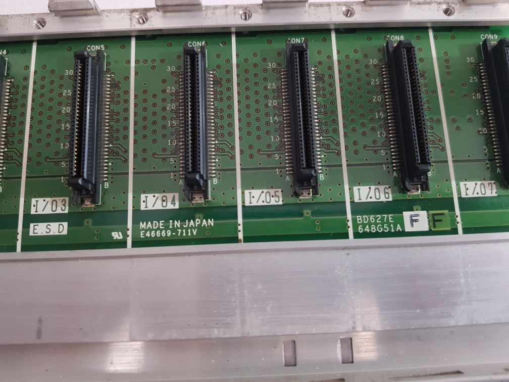 Mitsubishi melsec-q q68b 8-slot base unit