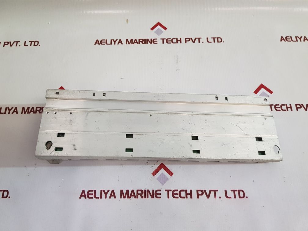 Mitsubishi melsec-q q68b 8-slot base unit