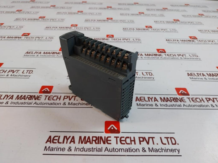 Mitsubishi Qx10 Plc I/O Module For Use With Melsec Q Series 100-120Vac 7-10Ma