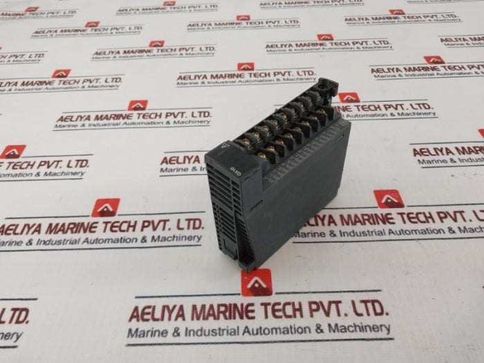 Mitsubishi Melsec-q Qx10 Plc I/O Module For Use With Series 100Vac 7Ma 50Hz