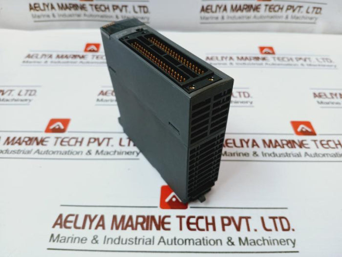 Mitsubishi Qy42P Output Unit 12/24Vdc 0.1A, 5Vdc 0.15A