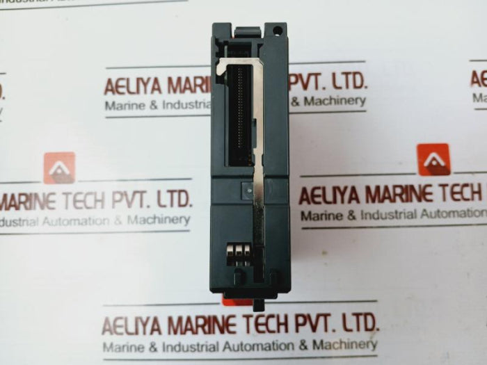 Mitsubishi Qy42P Output Unit 12/24Vdc 0.1A, 5Vdc 0.15A