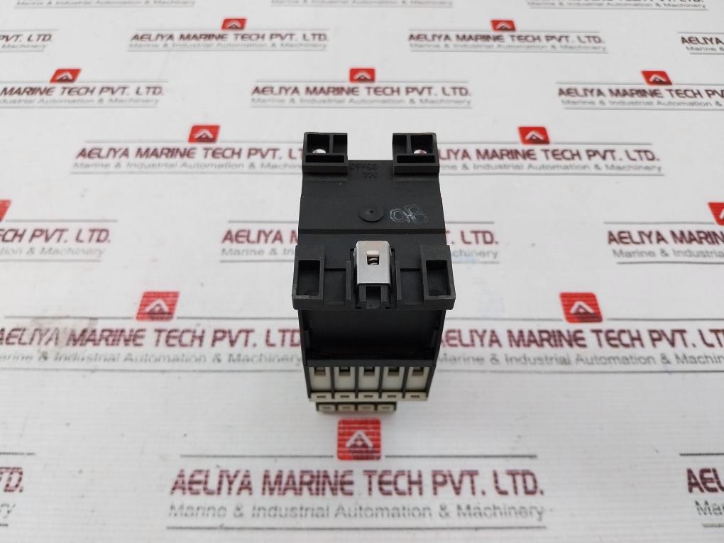 Moeller Dil A-xhi13 Contactor With Contact Block 16A 6000V