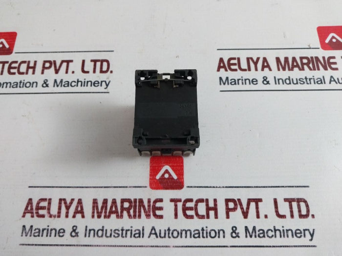 Moeller Dil Em-01 3-pole Contactor 380V 50Hz