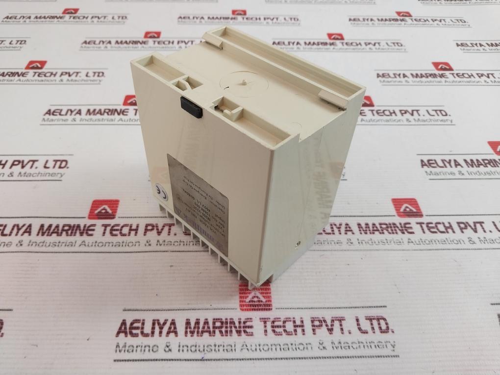 Multitek M200-v33C 3-phase Voltage Trip Relay 50/60Hz