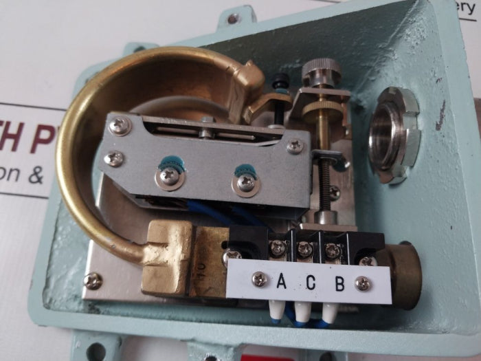 Nakakita Seisakusho Ns-290-3 Low Pressure Switch