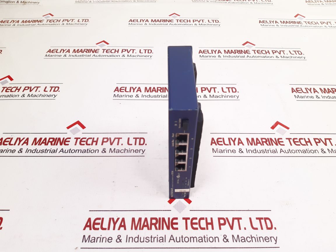 Netgear Fe 104 Fast Ethernet Hub 100Base-tx