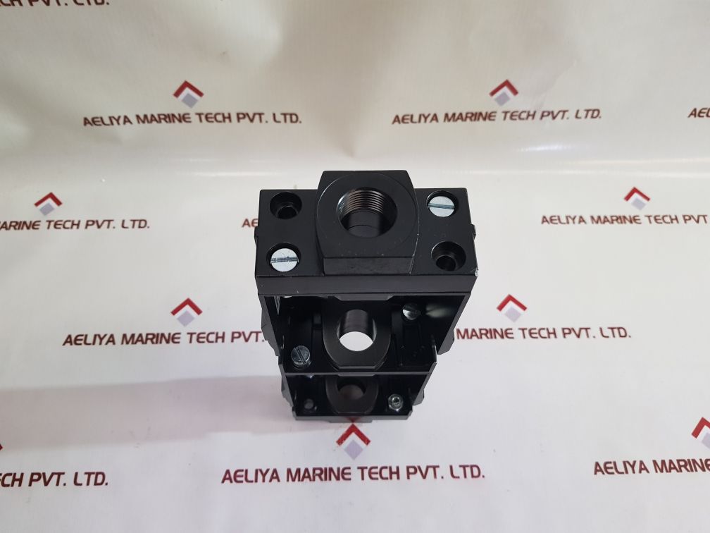 NORGREN Y68A-6GN-N2N Double Yoke Assembly