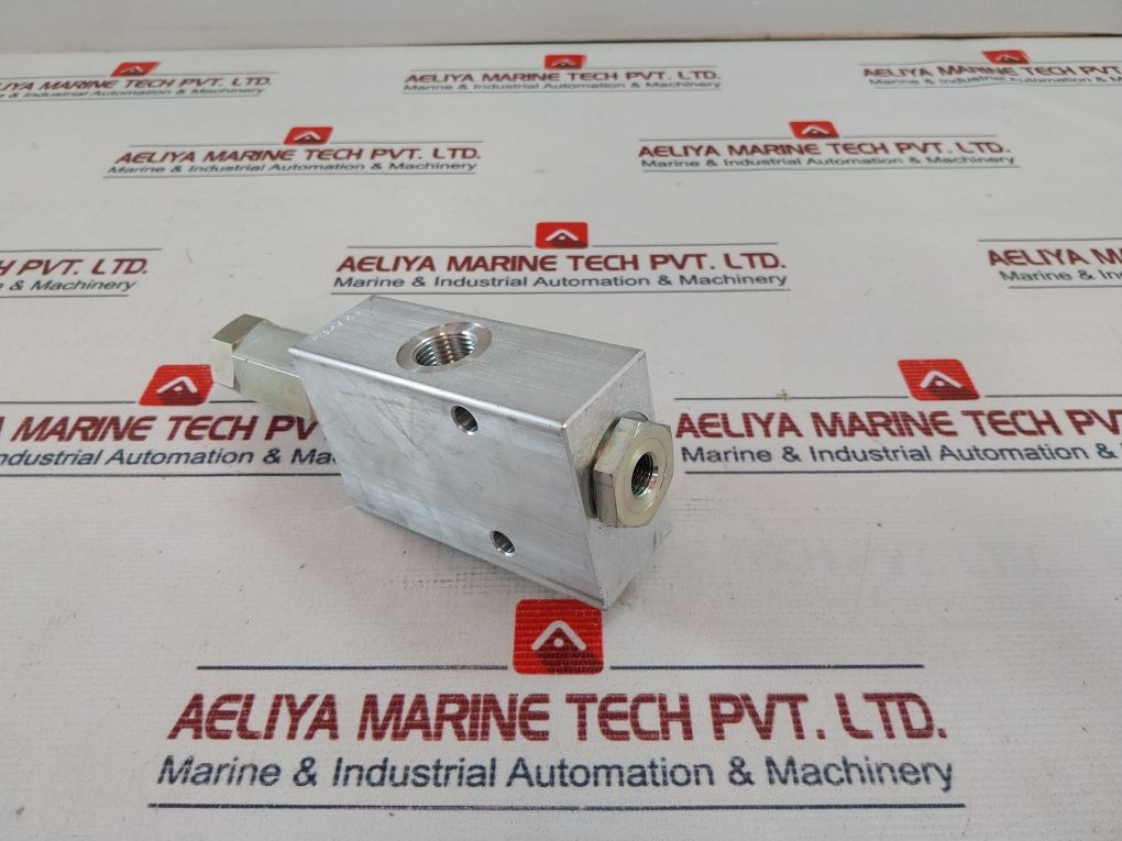 Oil Control 054162100320000 Single Acting Overcenter Valve