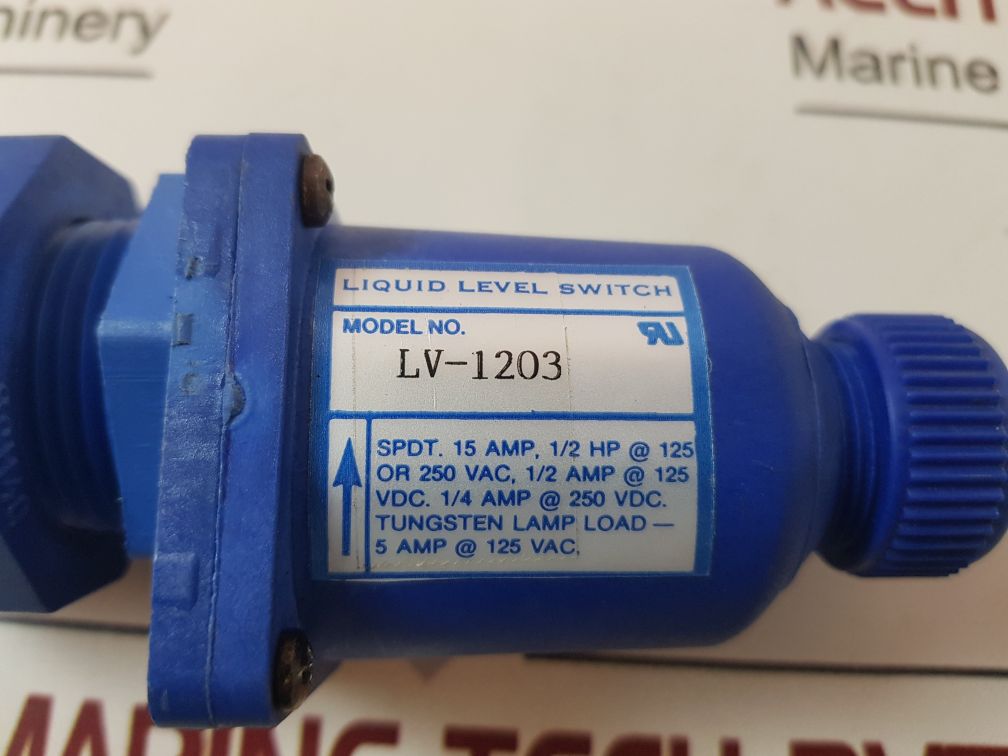 Omega LV-1203 Liquid Level Switch 5A 125V