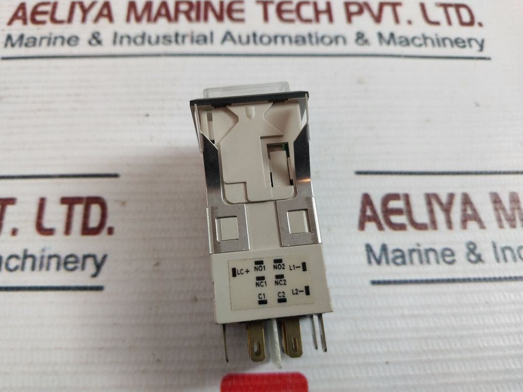Omron A3Pa-703 Lighted Pushbutton Switch 5A 125Vac