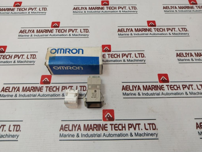 Omron A3Pa-90D11-24Ew Lighted Pushbutton Switch 28V/1.2W