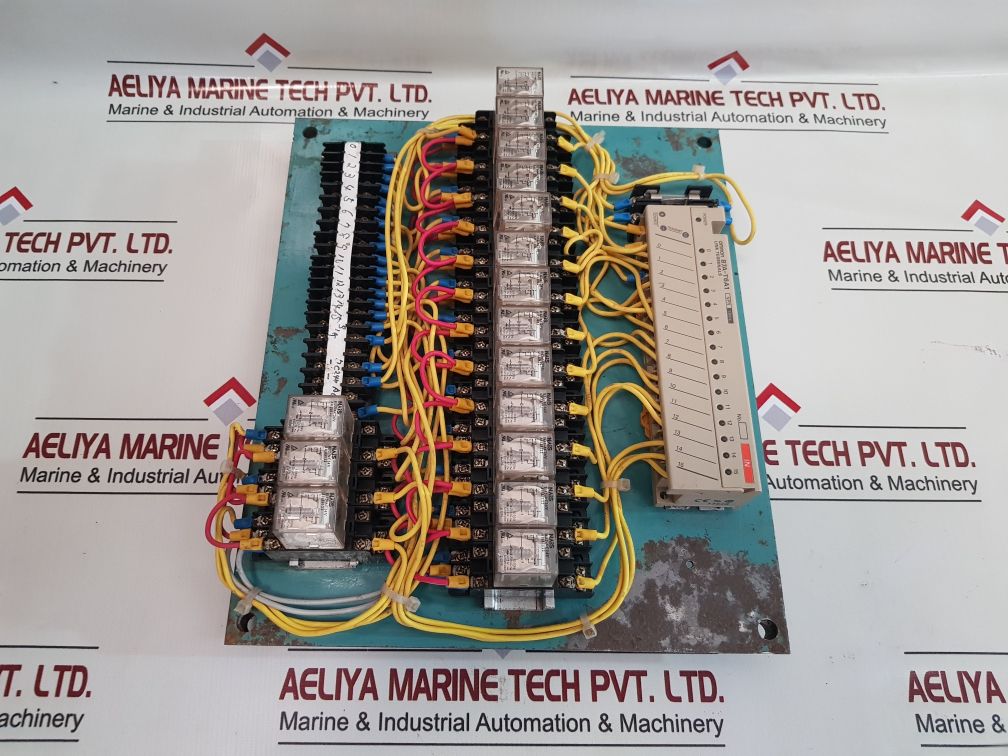 Omron B7A-T6A1 Link Terminal Block With Relay And Socket Assembly