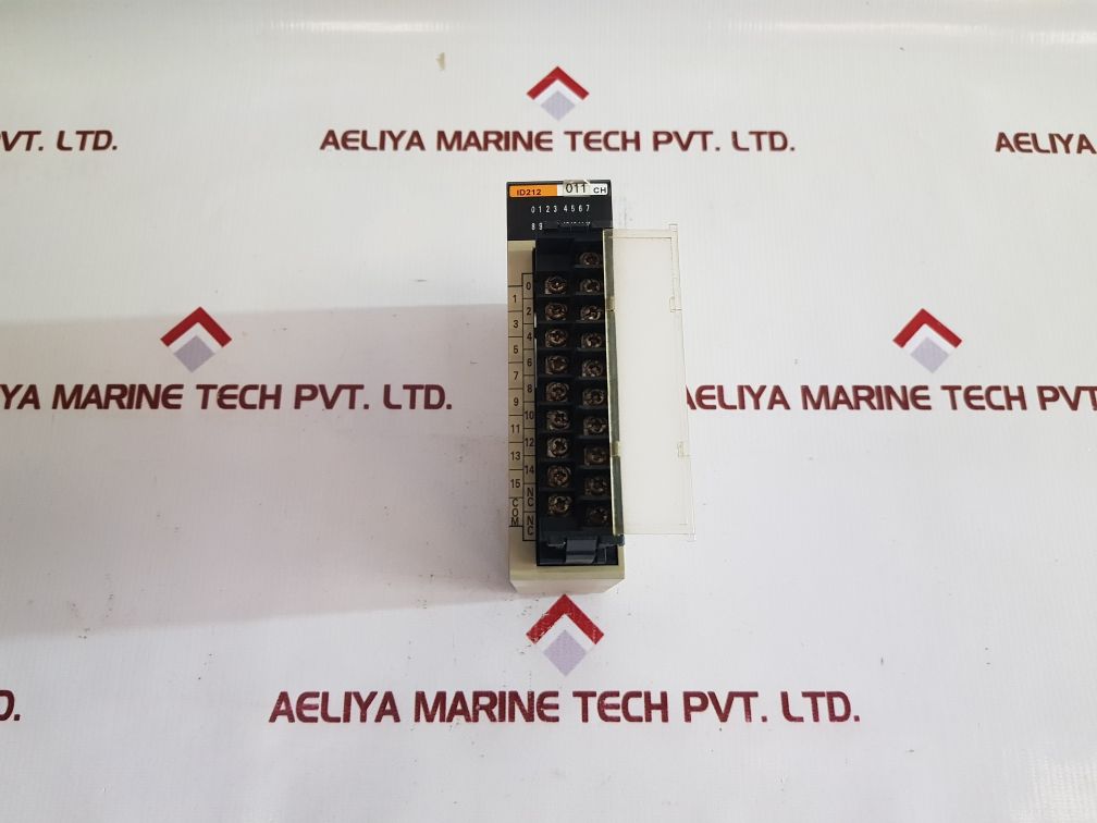 Omron C200H-id212 Input Unit used