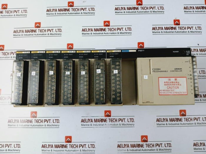 Omron C200h-oc222(Output Unit),c200h-ps211(Power Supply Unit) Module Rack 24vdc 40w