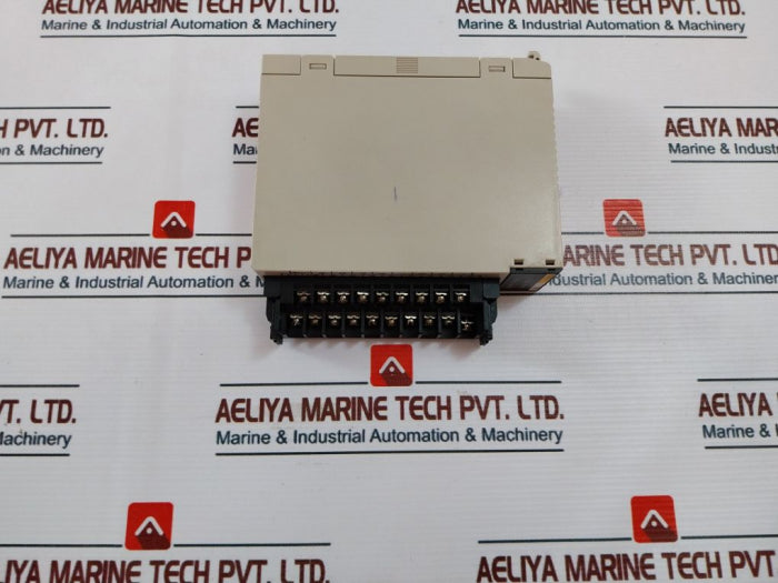 Omron C200H-od212 Output Module Od212 Ch,0.3A/Point 4.8A/Unit 24Vdc