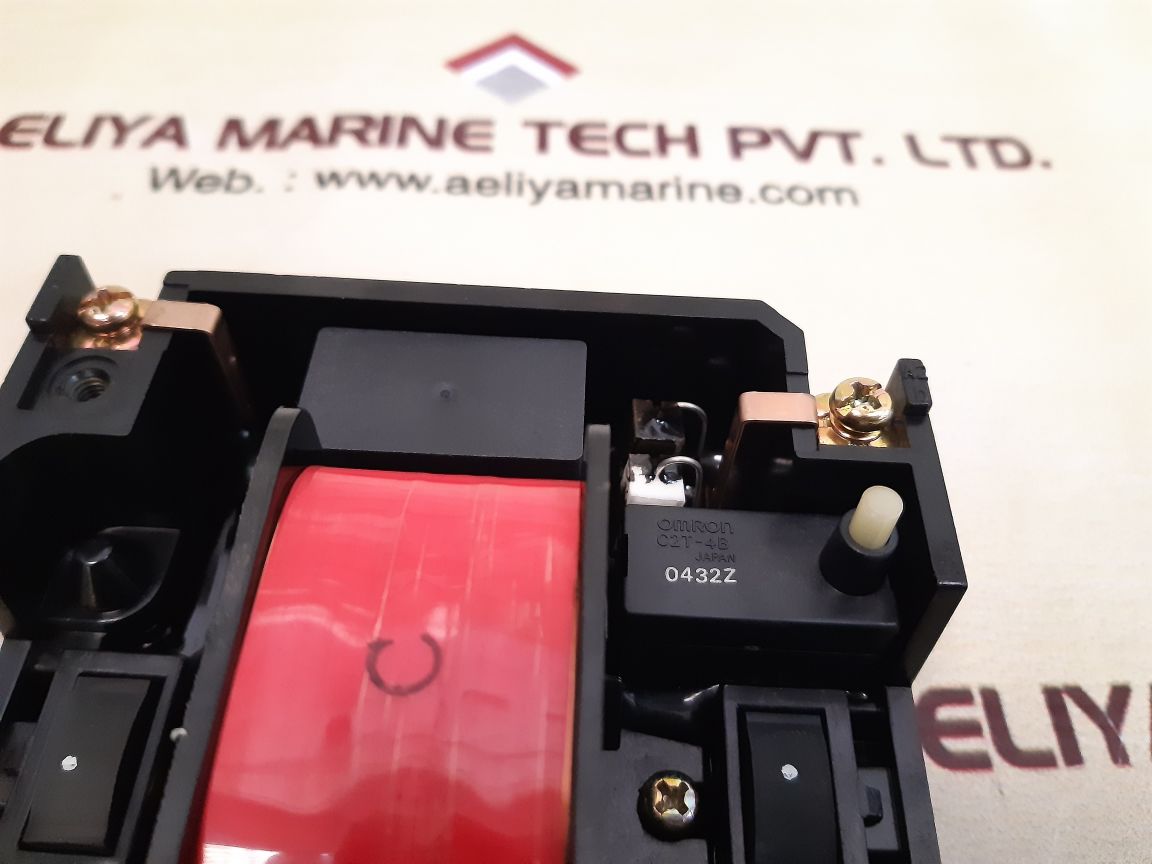 Omron C2T-4B Mounting Pitch Connector 200V-240V