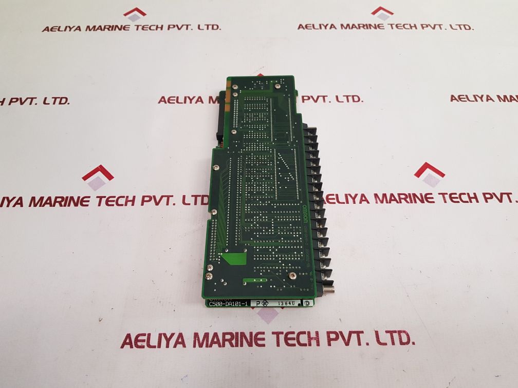 Omron C500-da101-1 Analog Output Unit C500-da101-2