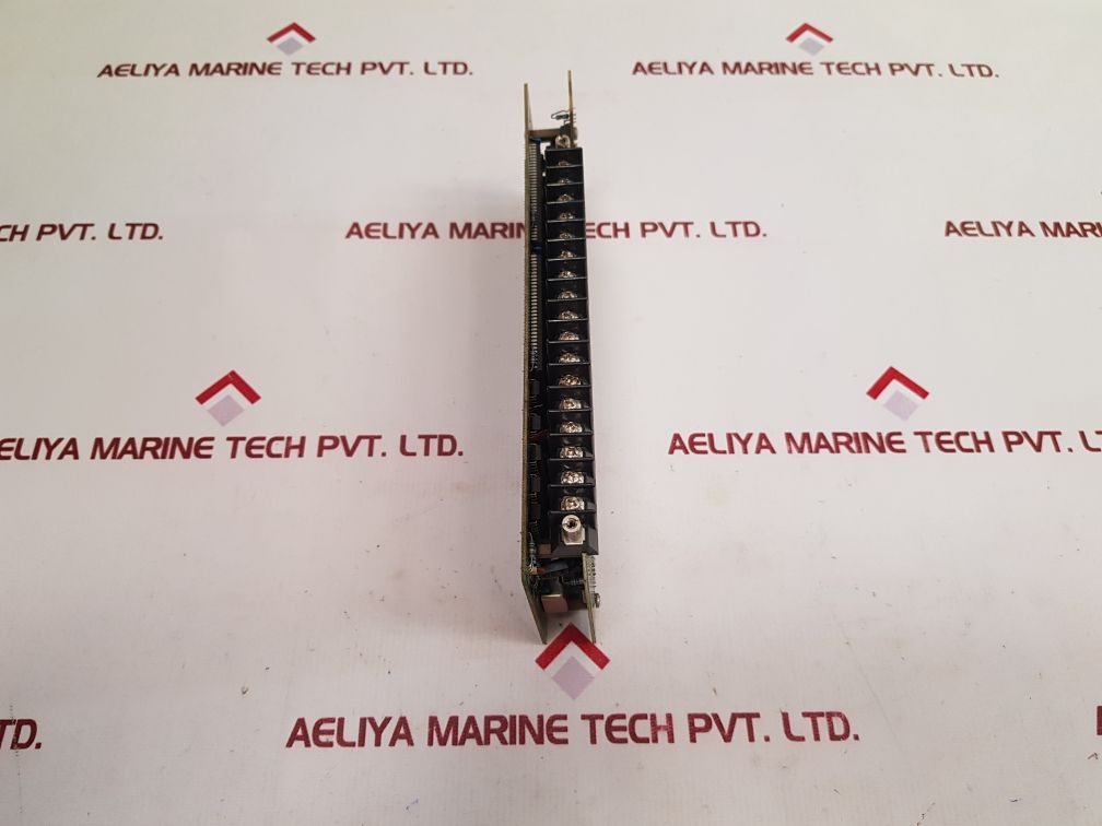 Omron C500-da101-1 Analog Output Unit C500-da101-2