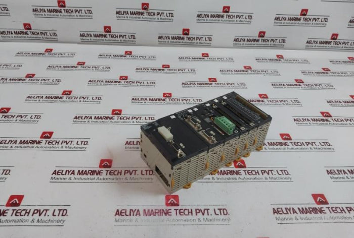 Omron CJ1G-CPU44H,CJ1W-SCU41-V1,CJ1W-DRM21,CJ1W-OD231,CJ1W-ID231,CJ1W-ID211 Programmable Controller Rack