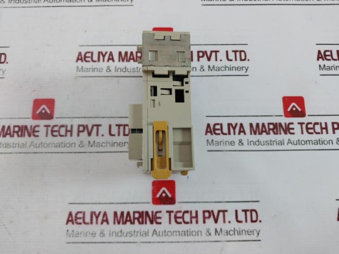 Omron Cj1W-id211 (Sl) Digital Plc Expansion Module Cj Series 24V Dc