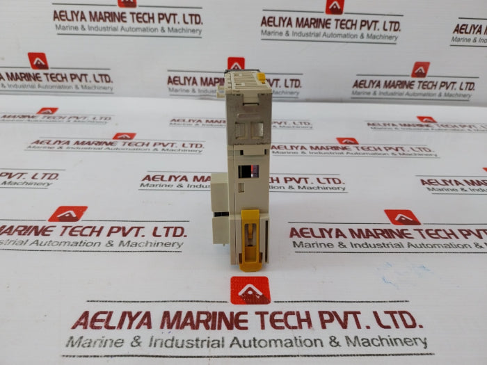 Omron Cj1W-id231 Digital Input Unit Dc24V 4.1Ma