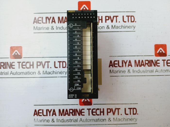 Omron Cj1W-oc211 16 Relay Digital Output Unit Dc24V 2A