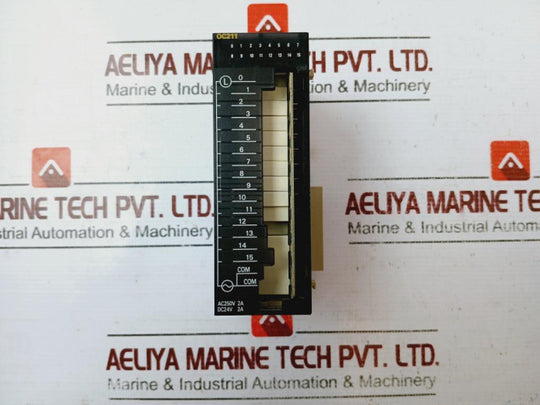 Omron Cj1W-oc211 16 Relay Digital Output Unit Dc24V 2A