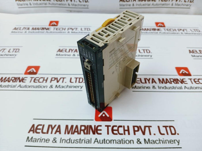 Omron Cj1W-od231 Digital Output Unit 24Vdc