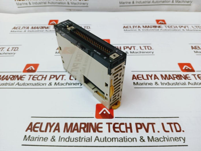 Omron Cj1W-od231 Digital Output Unit 24Vdc