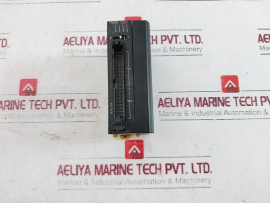 Omron Cj1W-od233 Output Unit Dc24V 0.5A 48Va/C