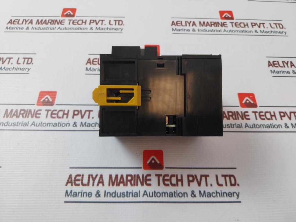 Omron Cj1W-pd025 Power Supply Unit Dc24V