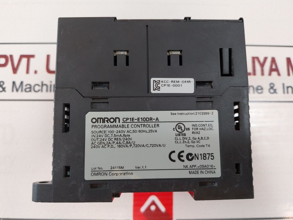 Omron Cp1e-e10dr-a Programmable Controller 100-240v