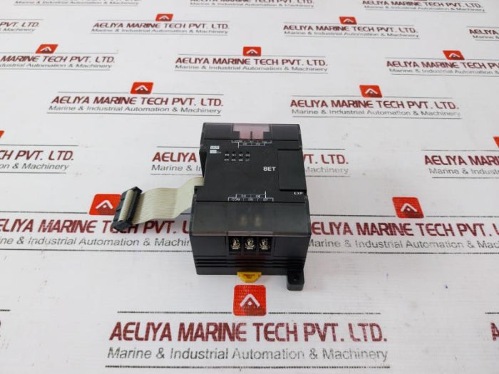 Omron Cp1W-8Et Digital Relay Output Module 30V Dc