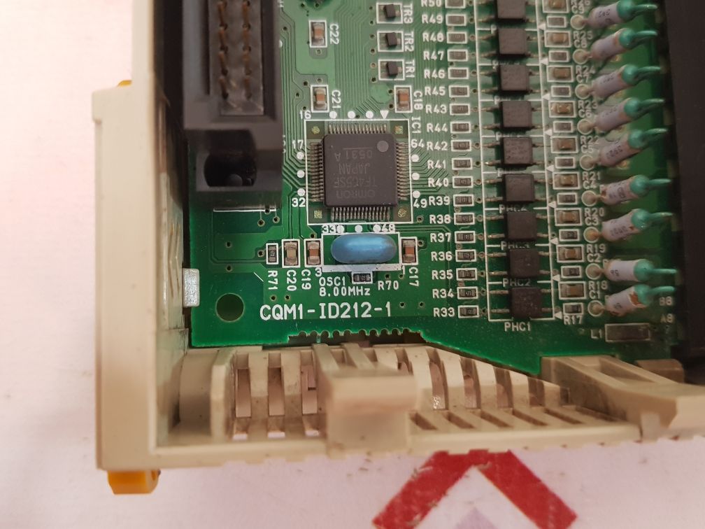 Omron cqm1-id212-1 input unit 24vdc