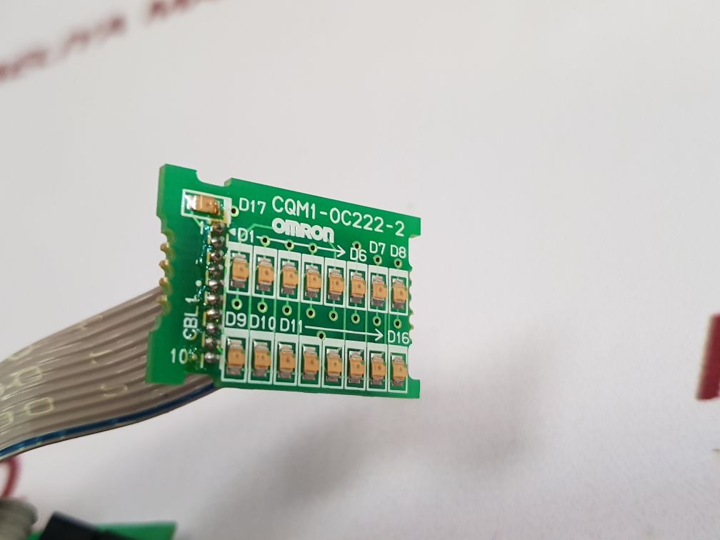 Omron Cqm1-oc222-1 Output Module